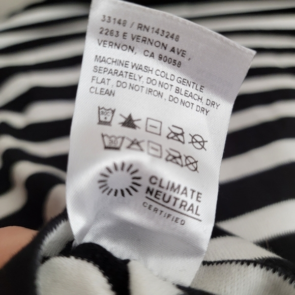 Reformation Lovella Top in Domino Stripe size S NWT - Picture 8 of 10